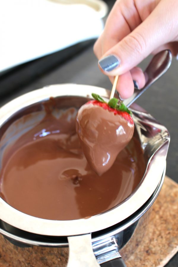 Chocolate-Covered-Strawberries-IMG_1816